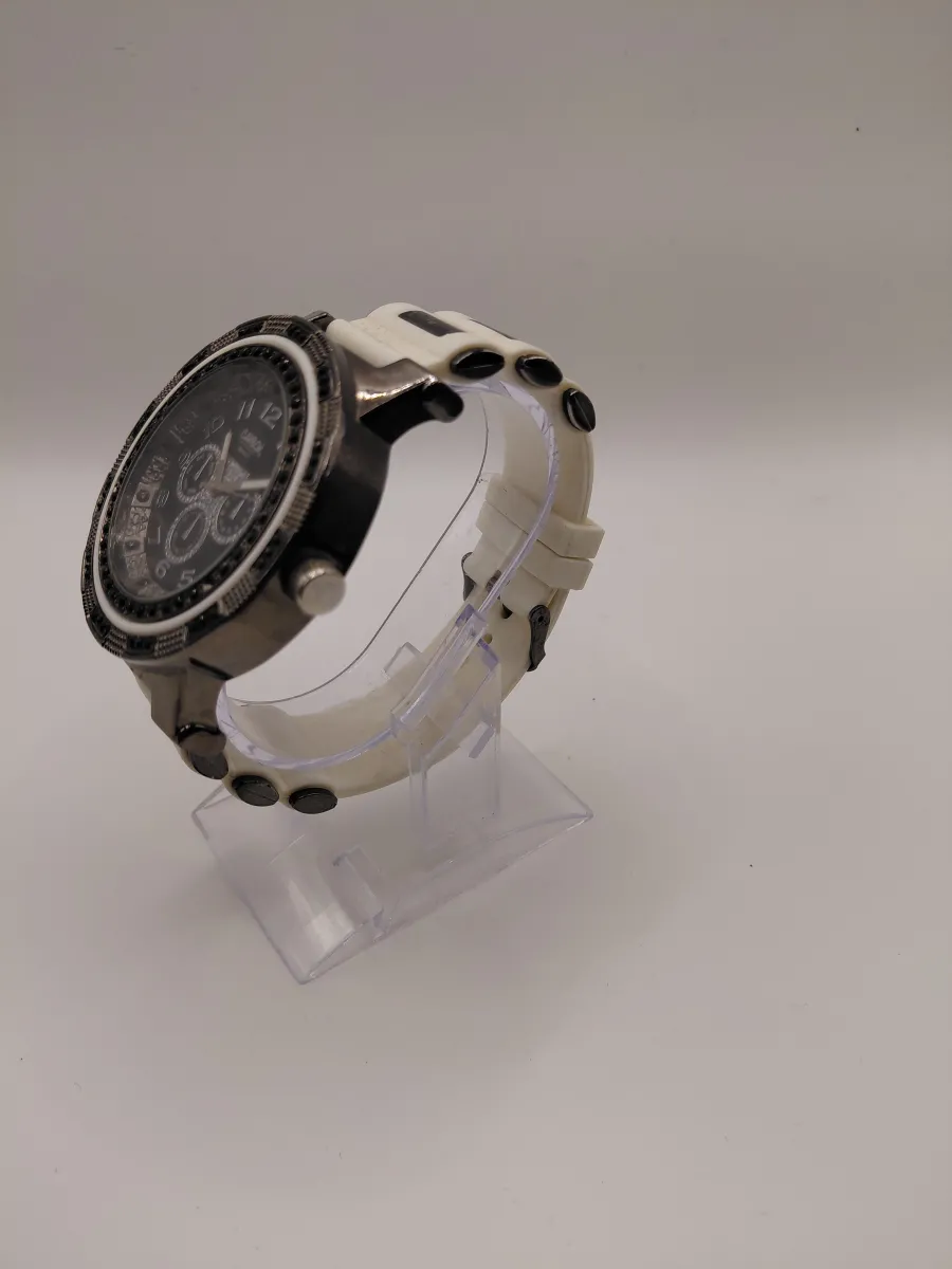 Auction Image 2